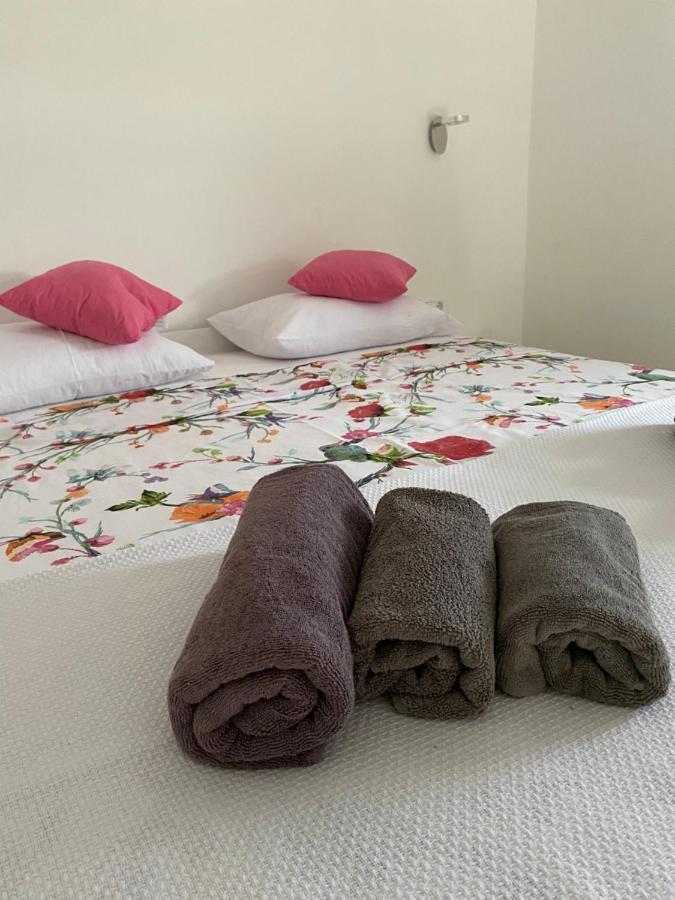 Apartmani Begic 1 I 2 Barbat na Rabu Екстер'єр фото